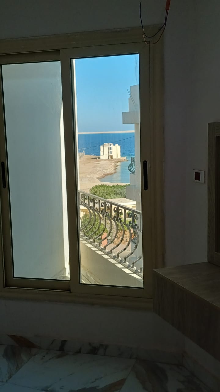 1500 2-Zimmer-Wohnung mit Meerblick und Pool in Arabia, Hurghada